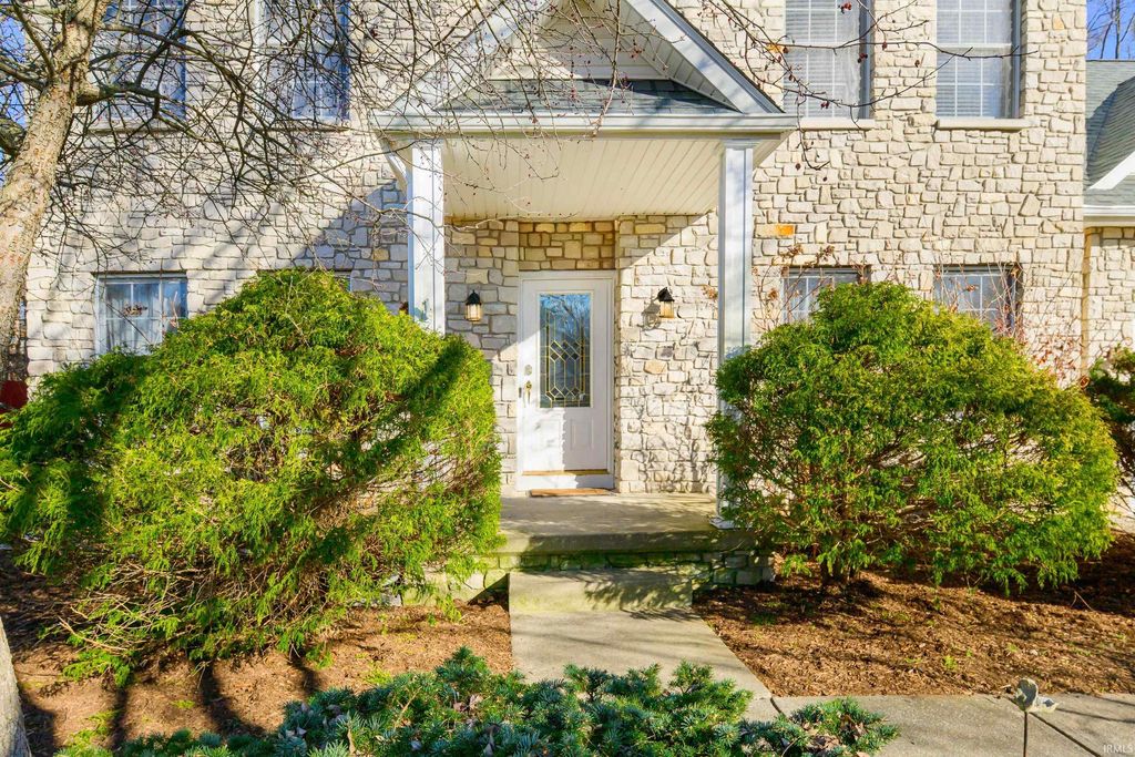 Photo of 3019 S Xavier Court, Bloomington, IN 47401 (MLS # 202606597)