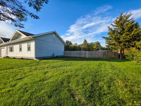 Tiny photo for 24647 County Road 4, Elkhart, IN 46514 (MLS # 202642103)
