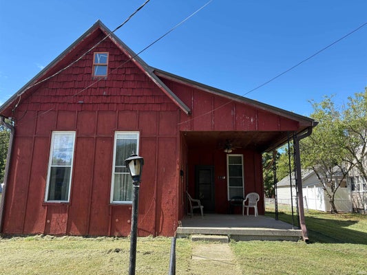 114 N MAIN ST, HUNTINGBURG, IN 47542 - Image ec9e6eedc253586652e8bb908f032b90/3258482487