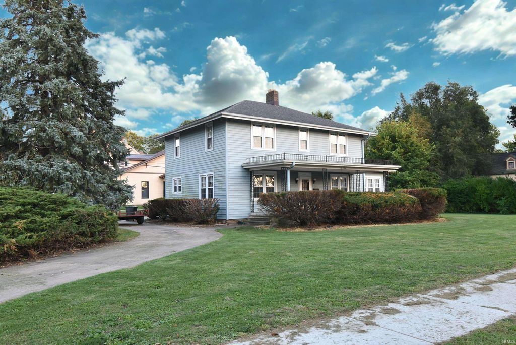 Photo of 201 S Grant Avenue, Fowler, IN 47944 (MLS # 202539391)