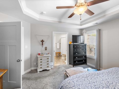 Tiny photo for 1508 Kennel Drive #A, Evansville, IN 47710 (MLS # 202540527)