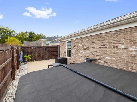 Tiny photo for 1508 Kennel Drive #A, Evansville, IN 47710 (MLS # 202540527)