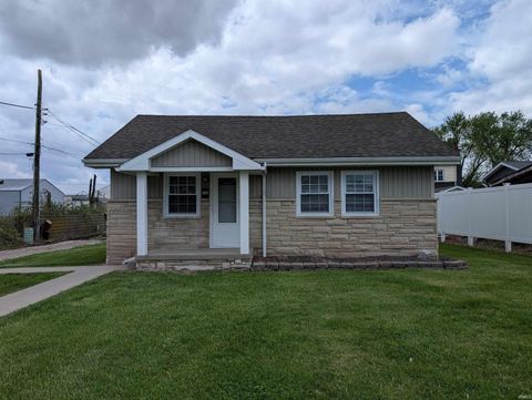 305 NE 2nd Street, Loogootee, IN 47553 - #: 202515959