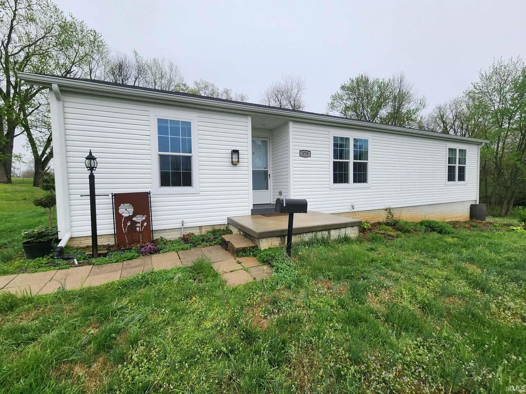 Photo of 379 N Mulberry Street, Petersburg, IN 47567 (MLS # 202611524)