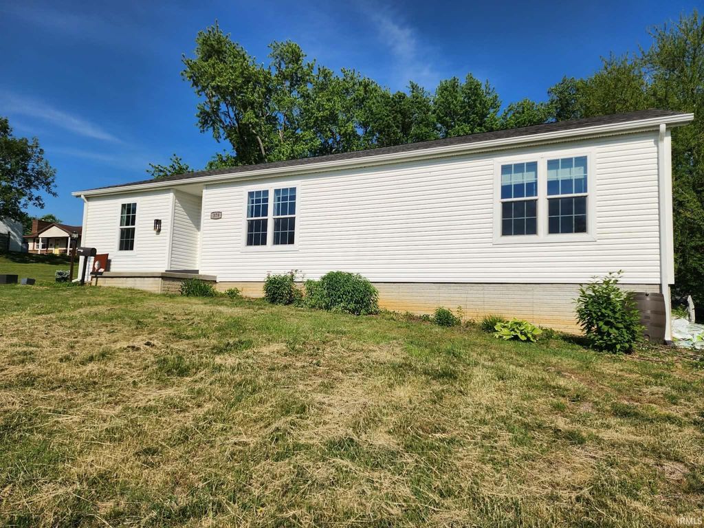 Photo of 379 N Mulberry Street, Petersburg, IN 47567 (MLS # 202611524)