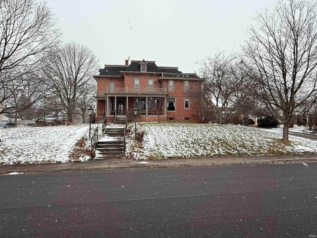 Photo of 356 N Jefferson Street, Berne, IN 46711 (MLS # 202604657)