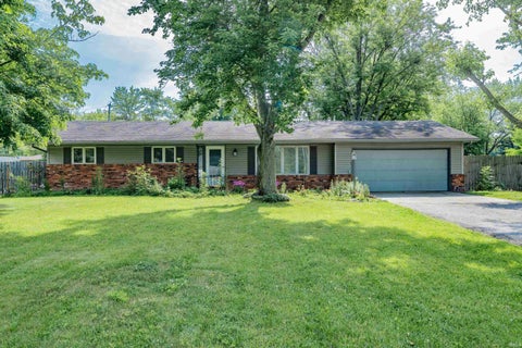 Tiny photo for 4504 Woodway Drive, Fort Wayne, IN 46835 (MLS # 202622465)