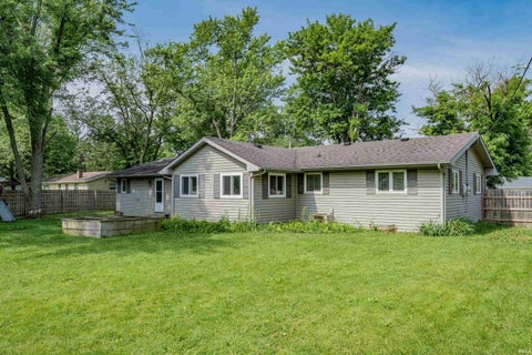 Tiny photo for 4504 Woodway Drive, Fort Wayne, IN 46835 (MLS # 202622465)