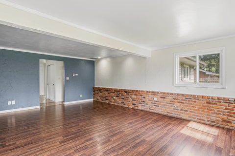 Tiny photo for 4504 Woodway Drive, Fort Wayne, IN 46835 (MLS # 202622465)