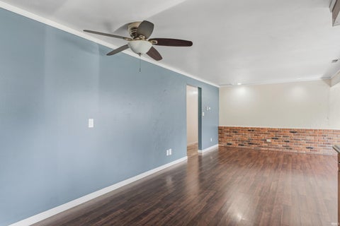 Tiny photo for 4504 Woodway Drive, Fort Wayne, IN 46835 (MLS # 202622465)
