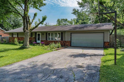 Tiny photo for 4504 Woodway Drive, Fort Wayne, IN 46835 (MLS # 202622465)