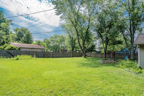 Tiny photo for 4504 Woodway Drive, Fort Wayne, IN 46835 (MLS # 202622465)
