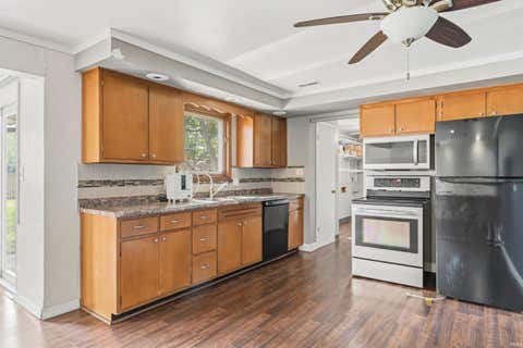 Tiny photo for 4504 Woodway Drive, Fort Wayne, IN 46835 (MLS # 202622465)