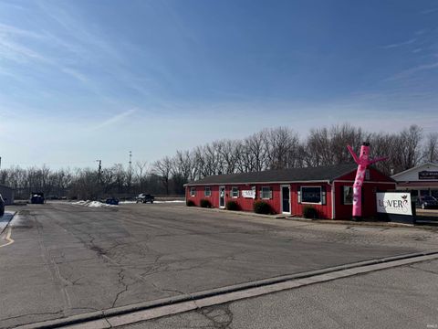 Photo of 145 CREEKSIDE Drive, Kokomo, IN 46901 (MLS # 202604786)