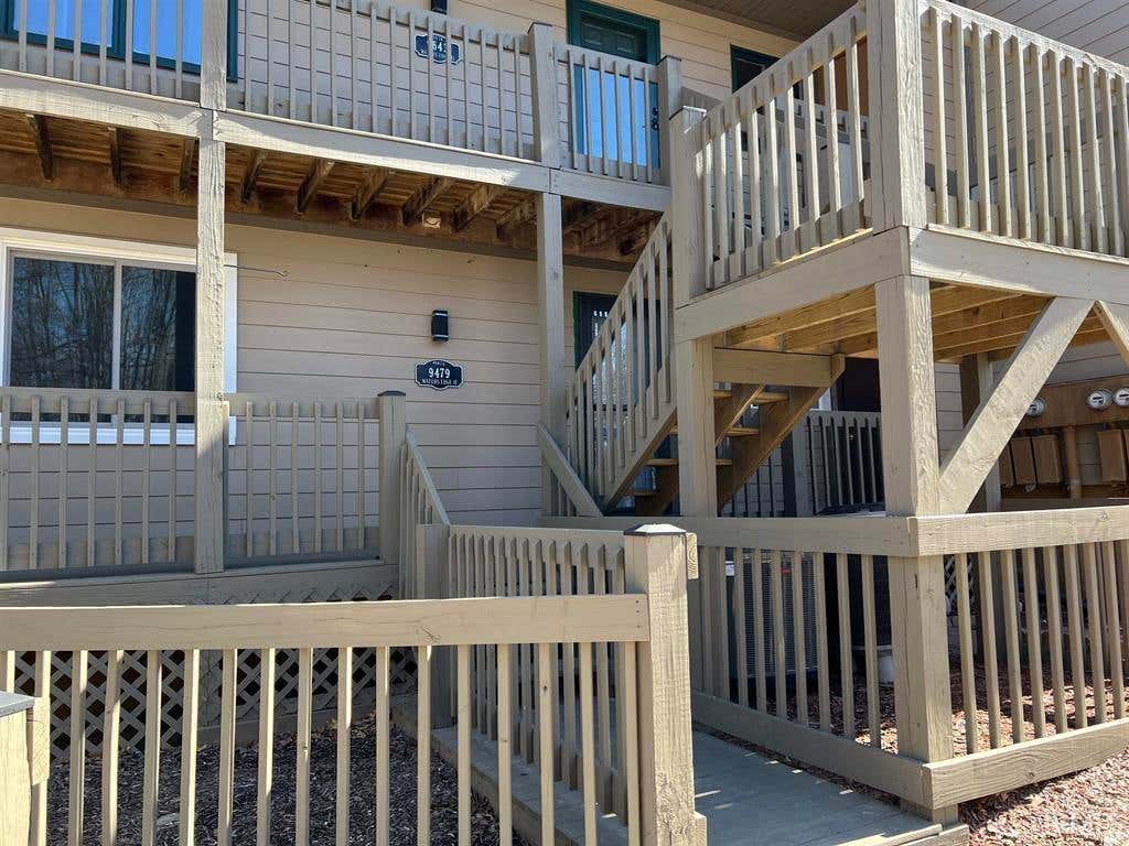 Photo of 9479 S Lake Ridge Drive #147A, Bloomington, IN 47401 (MLS # 202634354)