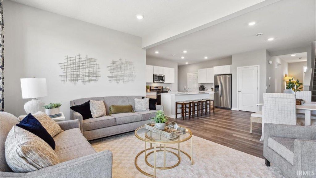 Photo of 3681 Beck Court, Fort Wayne, IN 46818 (MLS # 202547772)