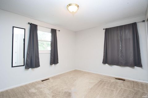 Tiny photo for 9022 Greenmeadow Drive, New Haven, IN 46774 (MLS # 202622457)