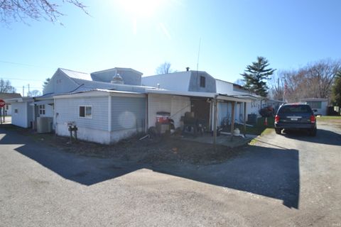 Tiny photo for 6404 N sunset Boulevard, Macy, IN 46951 (MLS # 202607715)