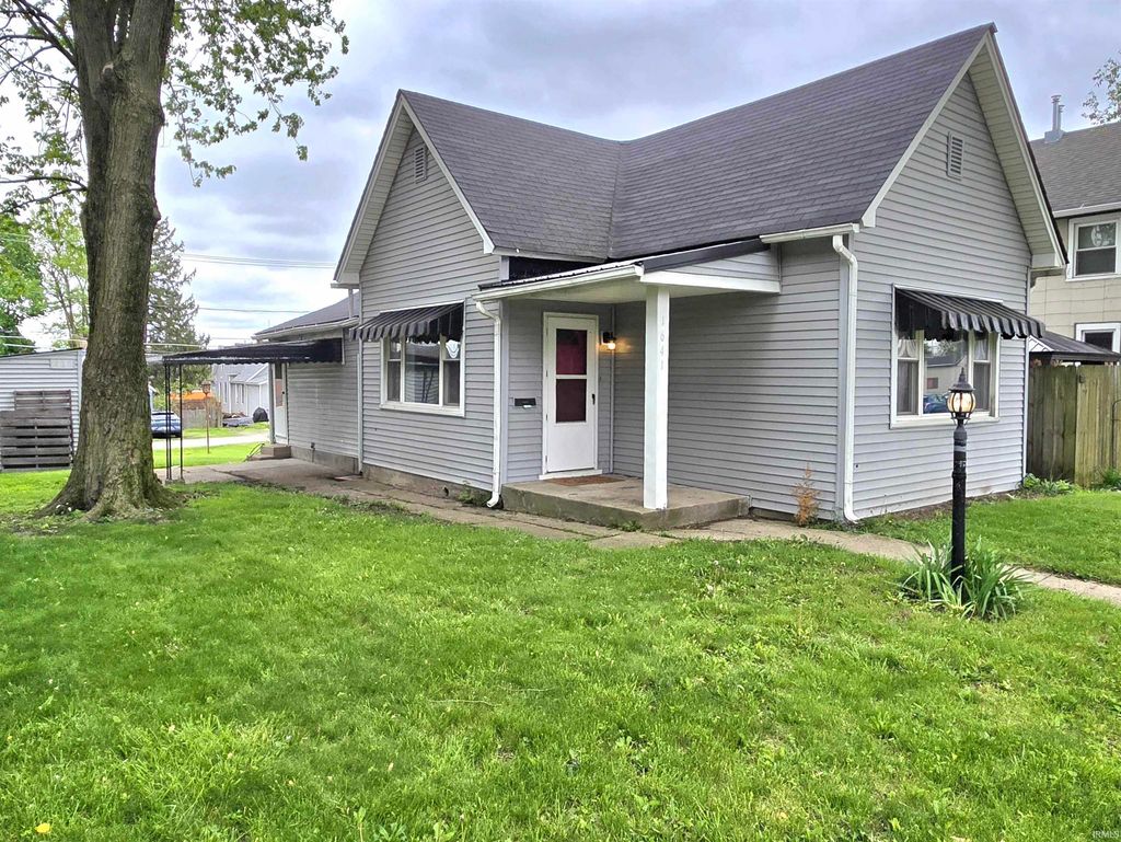 Photo of 1641 Howell Street, Fort Wayne, IN 46808 (MLS # 202603535)