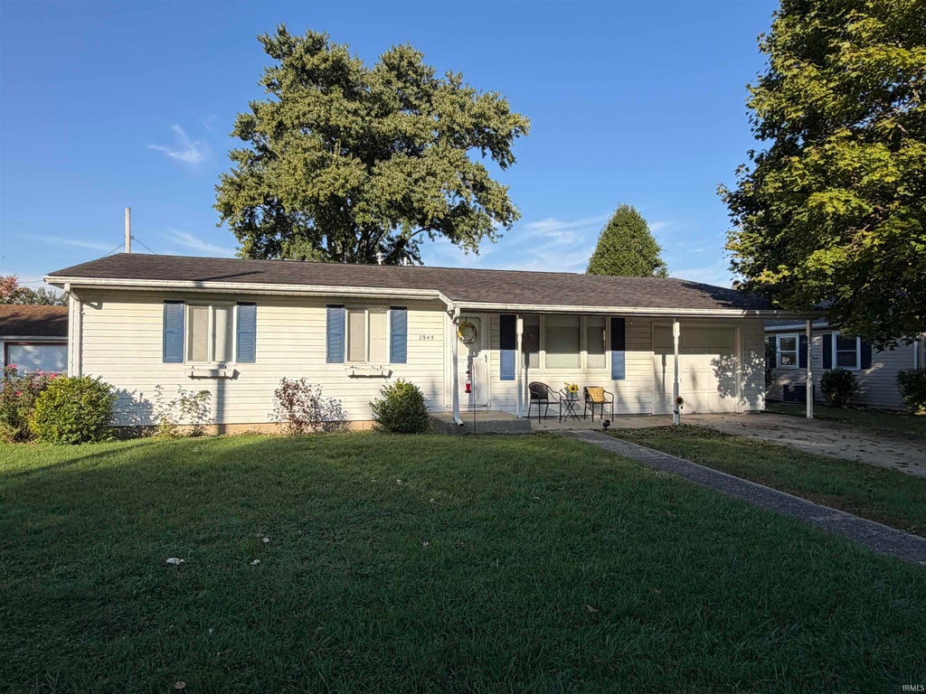 Photo of 2945 Brentwood Road, New Castle, IN 47362 (MLS # 202642603)
