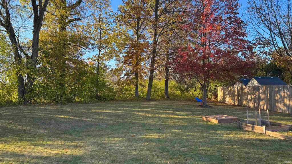 Photo of 3027 Sawgrass Trail, Fort Wayne, IN 46808 (MLS # 202544316)