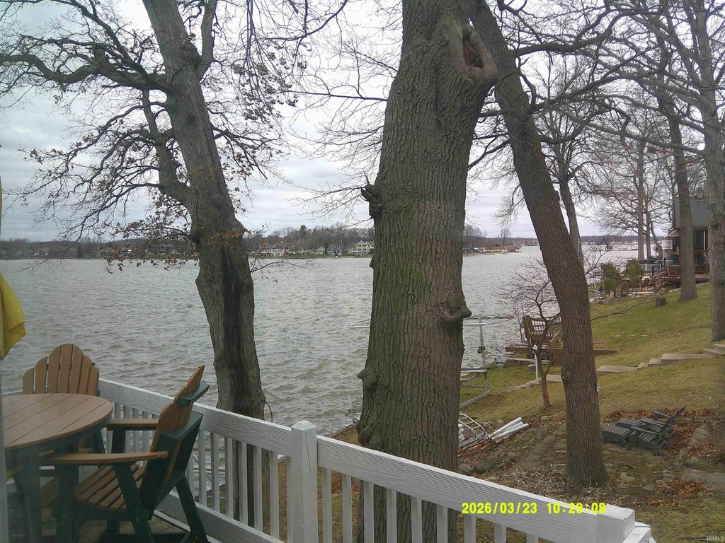 Photo of 455 Lane 221B Hamilton Lk Lane, Hamilton, IN 46742 (MLS # 202609580)