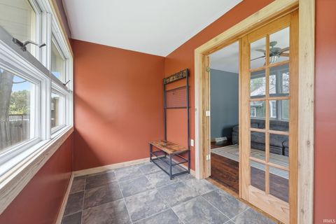 Tiny photo for 711 N Jackson Street, Auburn, IN 46706 (MLS # 202617265)