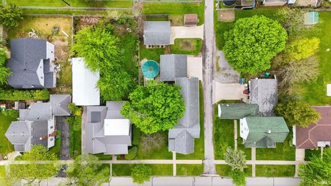 Tiny photo for 711 N Jackson Street, Auburn, IN 46706 (MLS # 202617265)