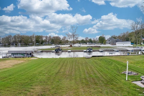 Tiny photo for 4457 N. Sullivan Road, Leesburg, IN 46538 (MLS # 202619133)