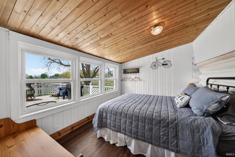 Tiny photo for 4457 N. Sullivan Road, Leesburg, IN 46538 (MLS # 202619133)