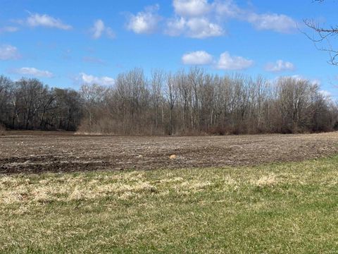 Photo of 9261 E 1061 S Street, Upland, IN 46998 (MLS # 202608345)