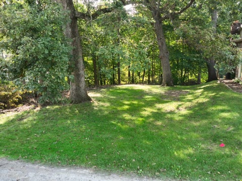 Tiny photo for 0 Highland Cove, Monticello, IN 47960 (MLS # 202640707)