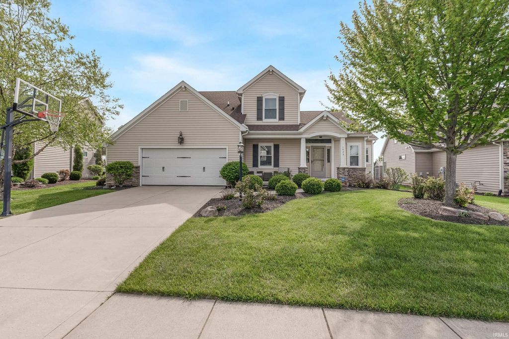 Photo of 1423 Cypress Spring Drive, Fort Wayne, IN 46814 (MLS # 202615128)