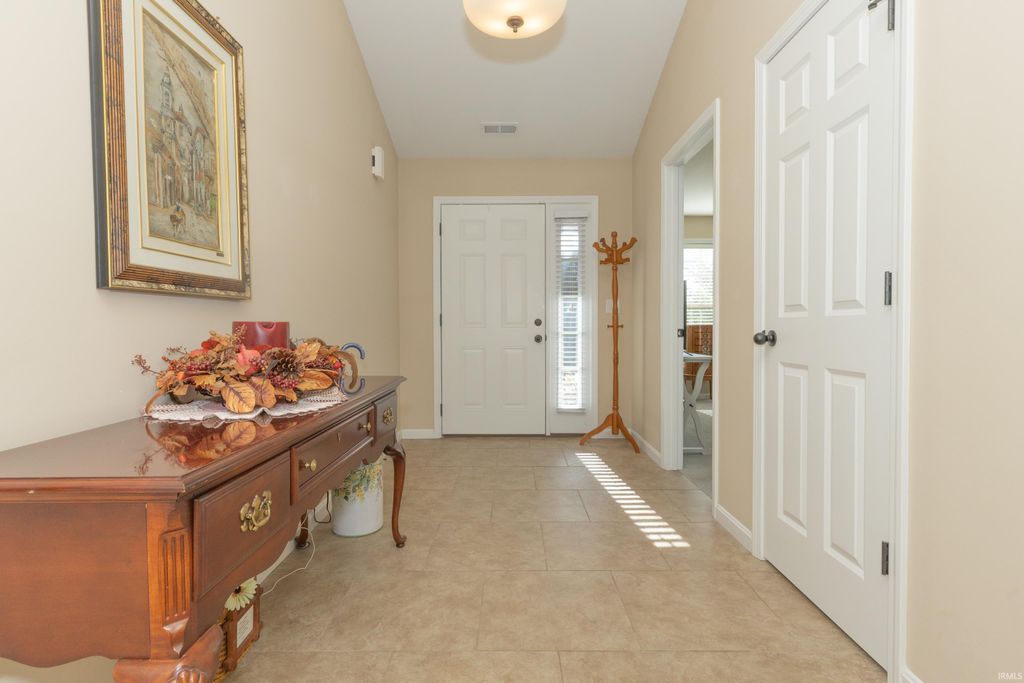 Photo of 4432 Mystic Creek Drive, Evansville, IN 47715 (MLS # 202549931)