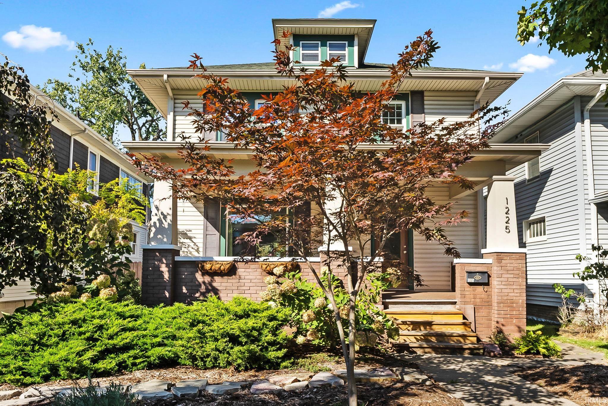 1225 Crescent Avenue