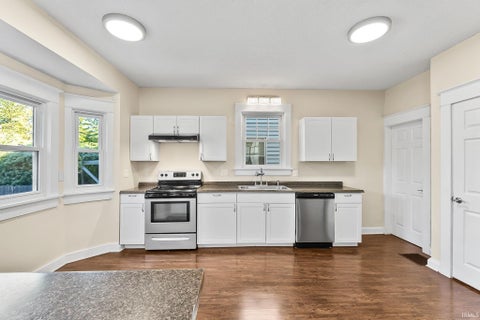 Tiny photo for 1225 Crescent Avenue, Fort Wayne, IN 46805 (MLS # 202642244)