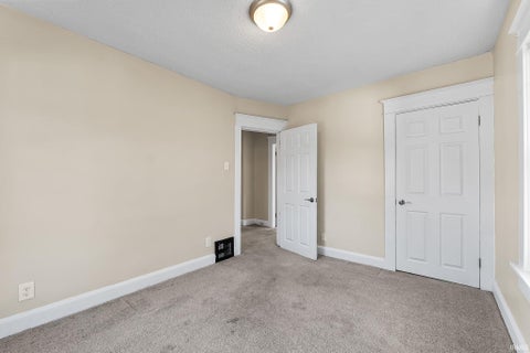 Tiny photo for 1225 Crescent Avenue, Fort Wayne, IN 46805 (MLS # 202642244)