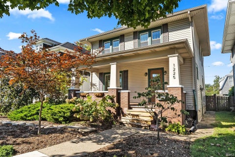 Tiny photo for 1225 Crescent Avenue, Fort Wayne, IN 46805 (MLS # 202642244)