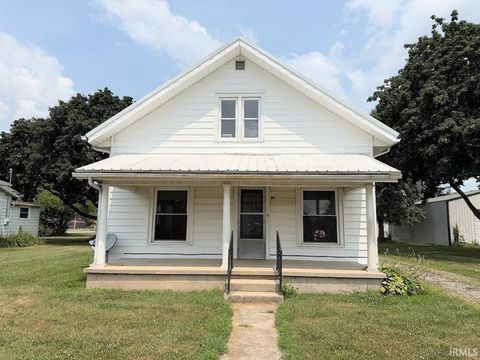 Photo of 211 W North Street, Royal Center, IN 46978 (MLS # 202628589)