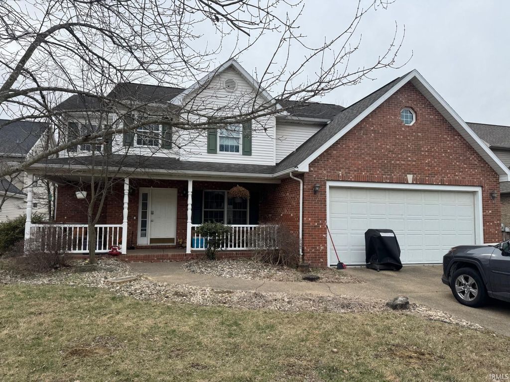 Photo of 4907 Lincoln Pointe Drive, Newburgh, IN 47630 (MLS # 202629088)