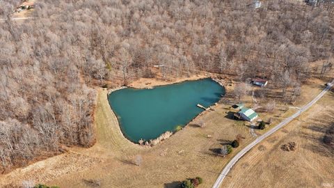 Photo of 8923 E Sassafras Road, Bloomfield, IN 47424 (MLS # 202606221)