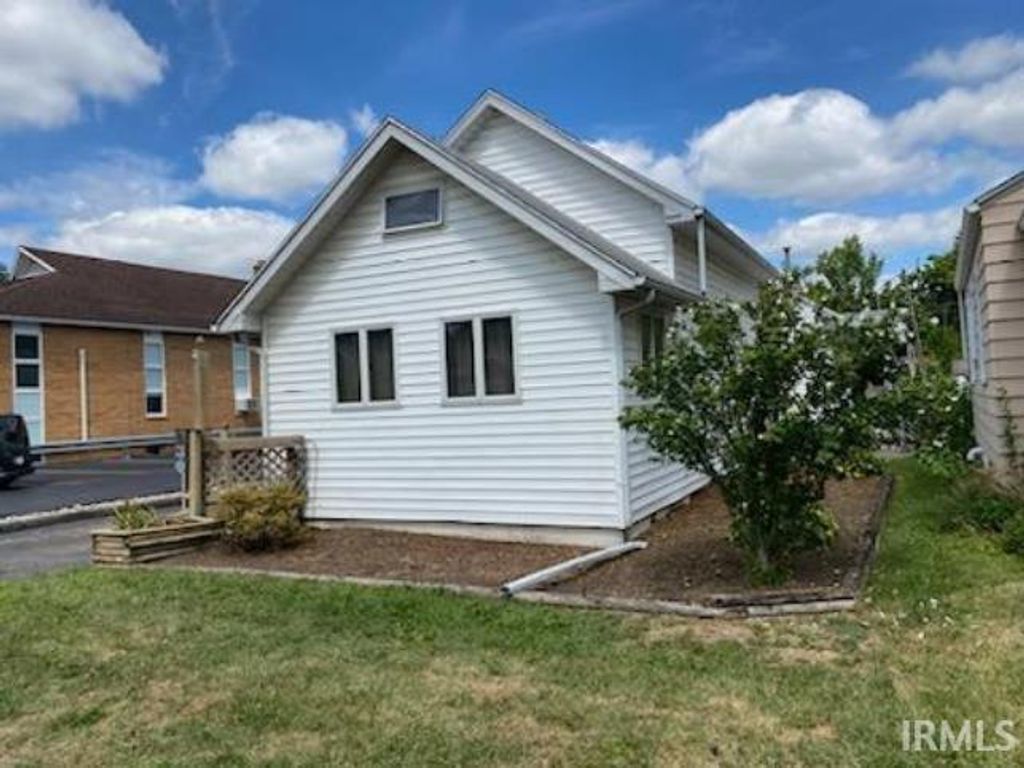 Photo of 730 lillian Avenue, Fort Wayne, IN 46808 (MLS # 202600728)