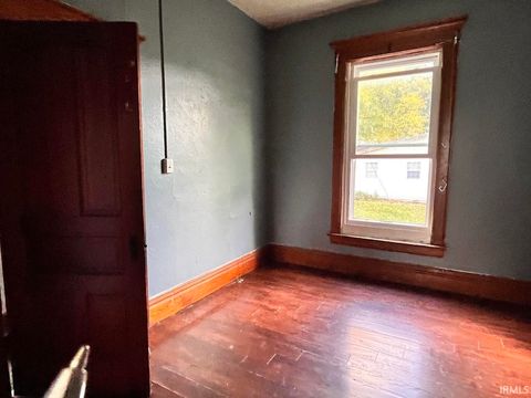 Tiny photo for 435 Washington Street, Logansport, IN 46947 (MLS # 202543418)