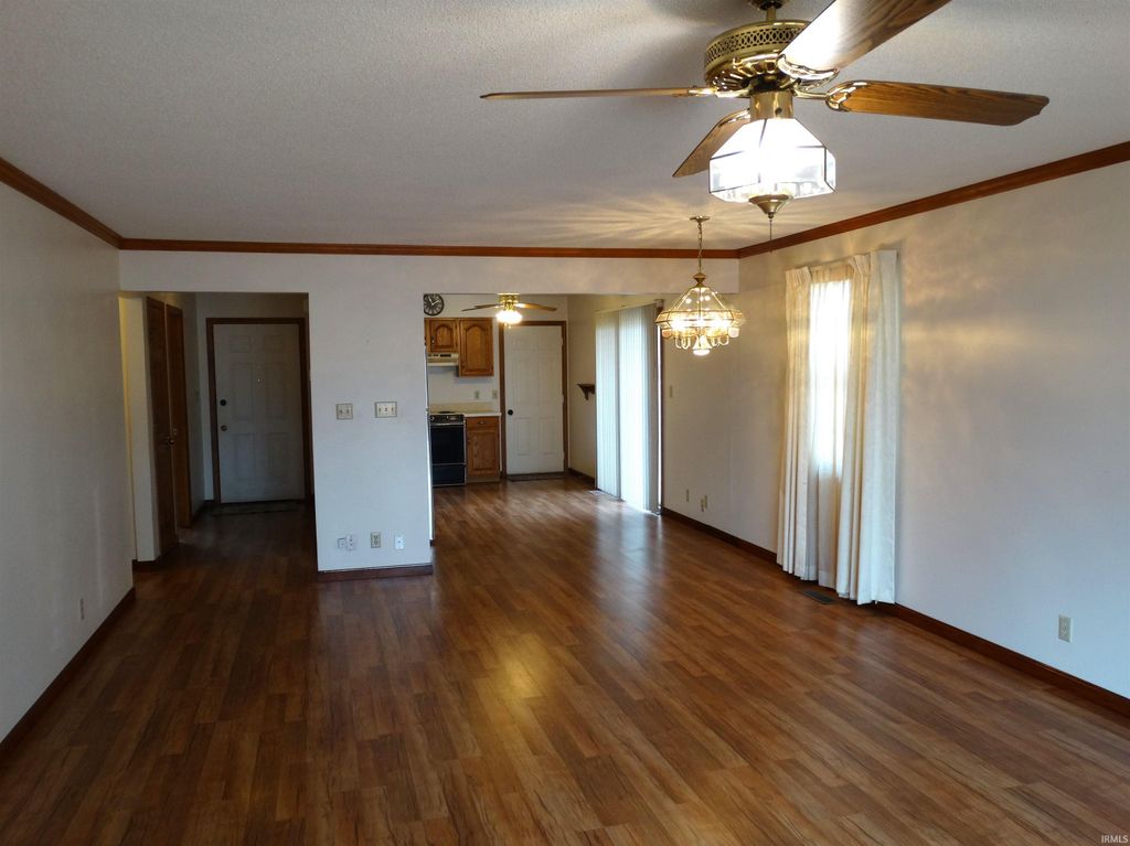 Photo of 2910 Oakshire Drive, Evansville, IN 47711 (MLS # 202605349)