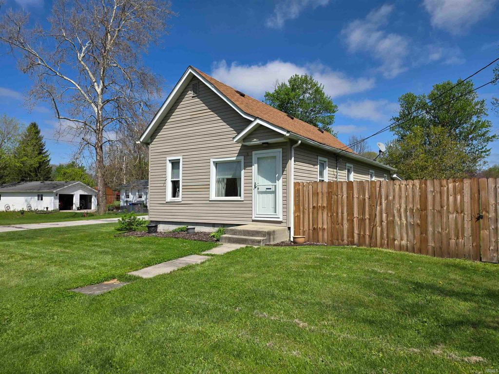Photo of 225 Railroad Street, Churubusco, IN 46723 (MLS # 202615017)