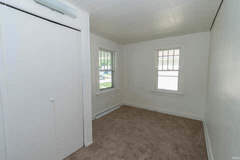 Tiny photo for 310 E Edgar Avenue, Mishawaka, IN 46545 (MLS # 202631499)