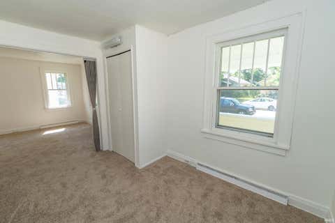Tiny photo for 310 E Edgar Avenue, Mishawaka, IN 46545 (MLS # 202631499)