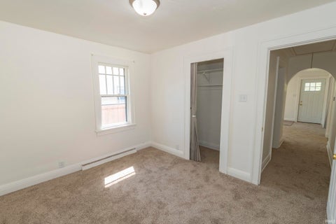 Tiny photo for 310 E Edgar Avenue, Mishawaka, IN 46545 (MLS # 202631499)