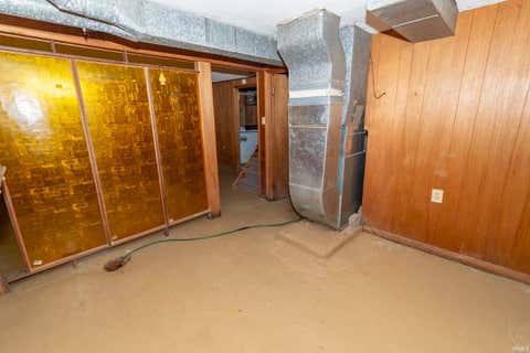Tiny photo for 310 E Edgar Avenue, Mishawaka, IN 46545 (MLS # 202631499)