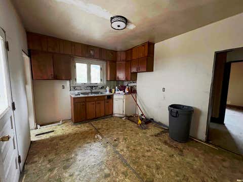 Tiny photo for 30 N 19th Street, Lafayette, IN 47904 (MLS # 202626403)